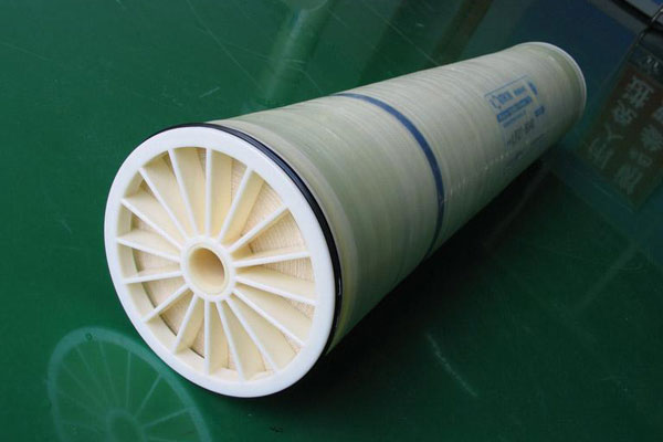 什么是反滲透膜的產(chǎn)水量與回收率？